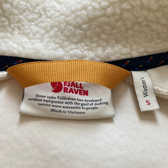 Fjallraven Cream Jacket with Orange Accents - Picture 3 of 13